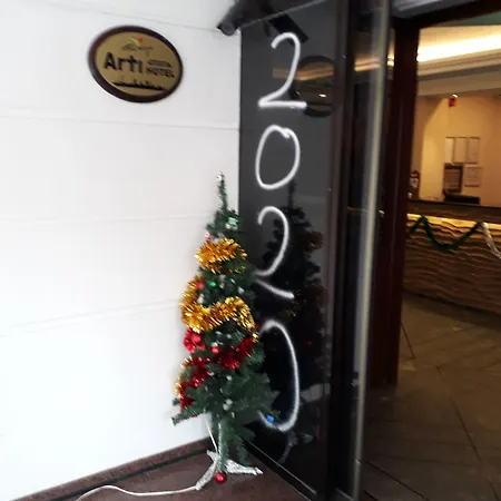 Hotel Arti Oldcity 3*