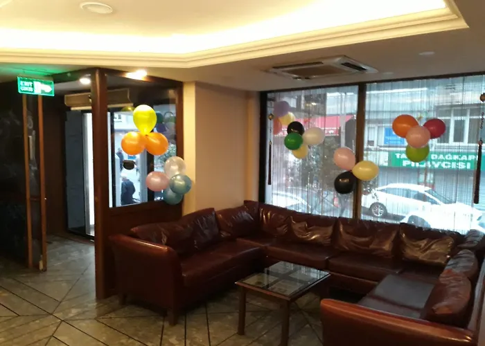 Arti Oldcity Hotel 3*